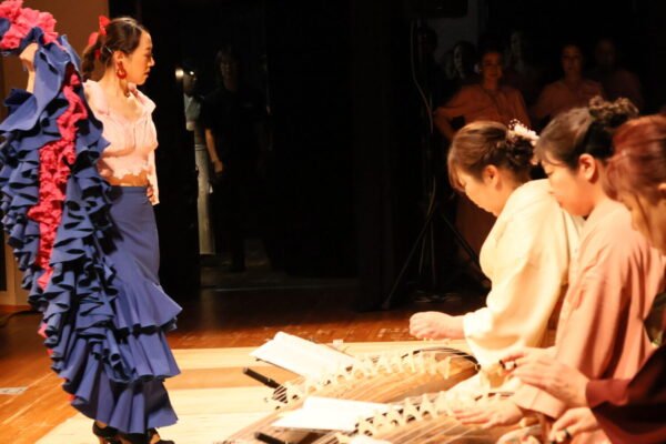 第9回異文化交流会の様子 さくらの祈り